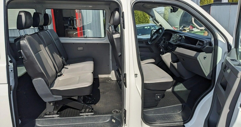 Volkswagen Caravelle cena 119999 przebieg: 52000, rok produkcji 2020 z Ozimek małe 106